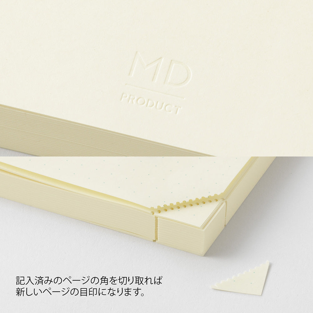 Midori MD Notebook Journal - A5 - 1 Day 1 Page - Dot Grid