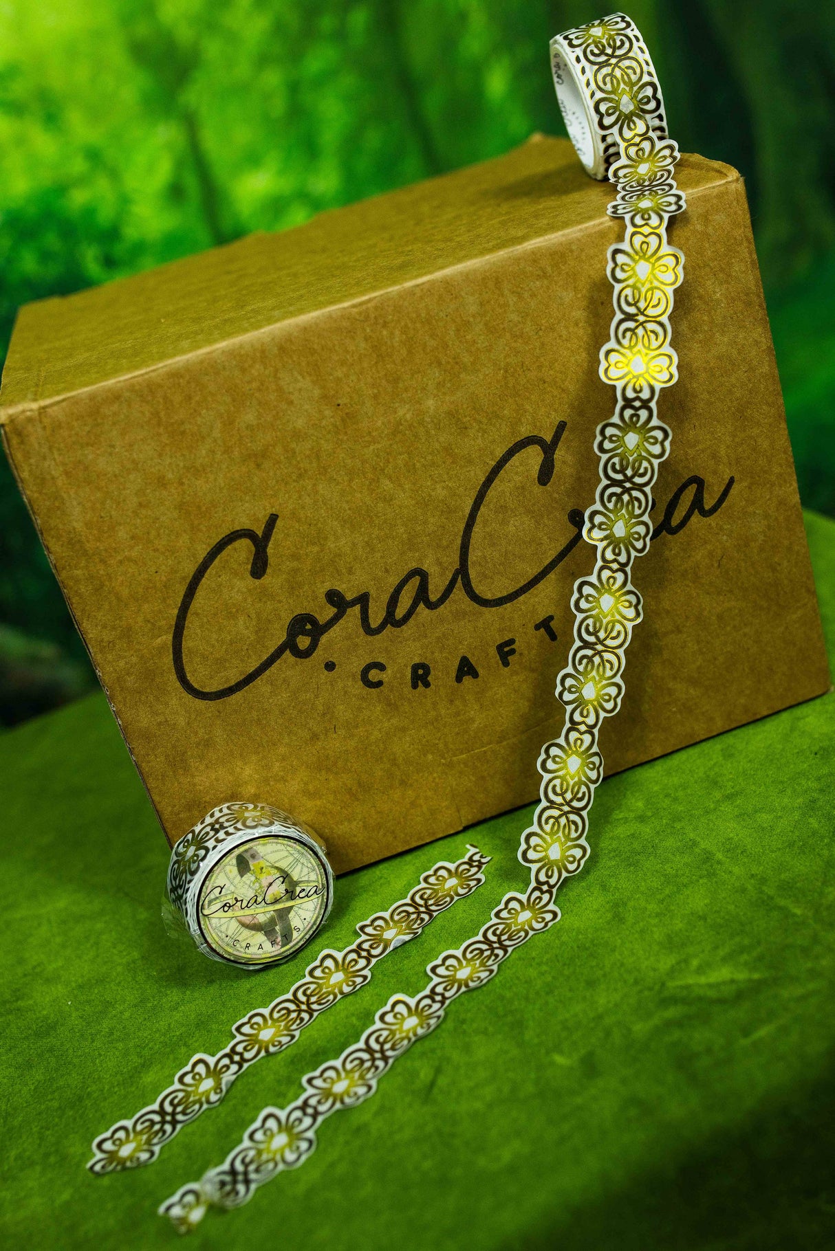 CoraCreaCrafts Celtic Leaf Cutout Foil Tape