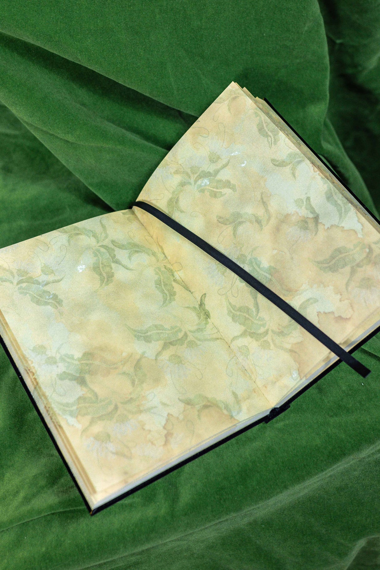 CoraCreaCrafts Bird Embroidered Notebook & Pouch