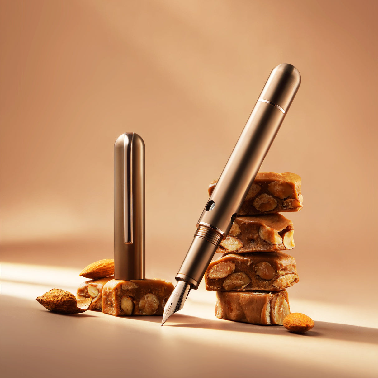Nahvalur (Narwhal) Nautilus Ti Fountain Pen - Pen of the Year - Toffee