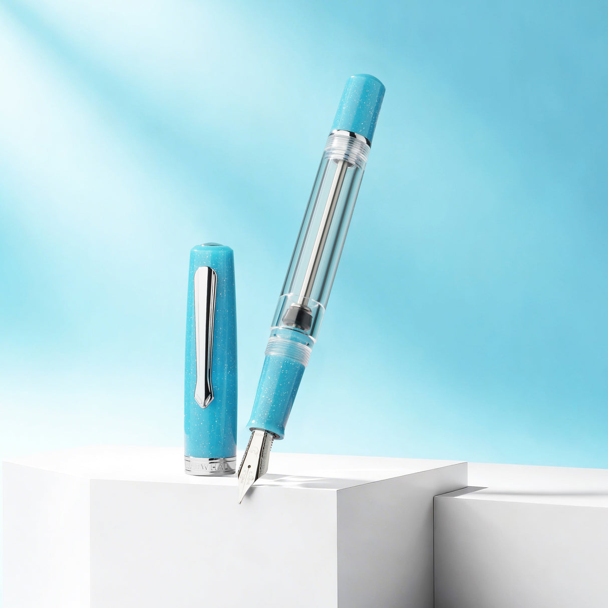 Nahvalur (Narwhal) Original Plus Fountain Pen - Powder Blue