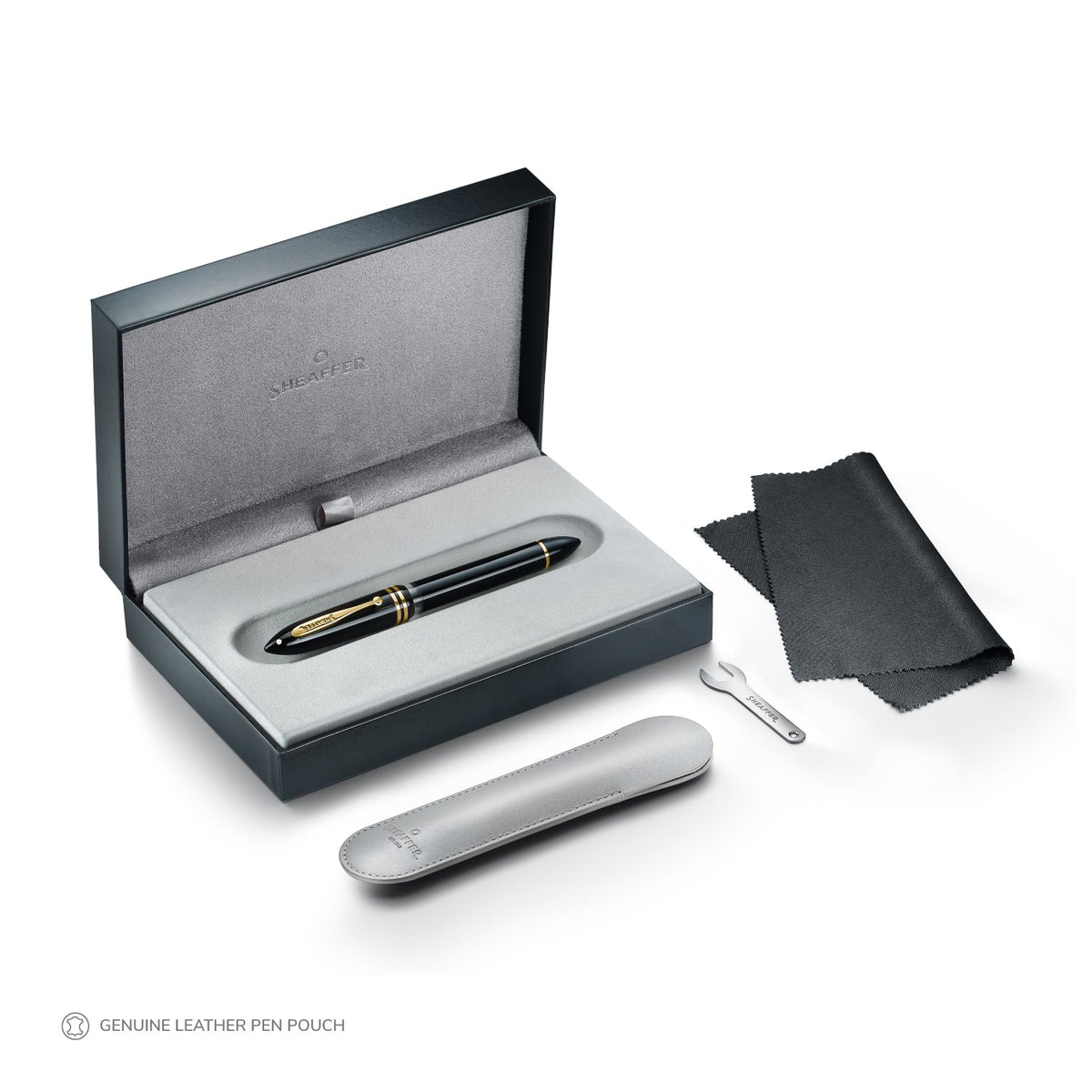 Sheaffer Balance III Fountain Pen - Black w/ Gold Trim