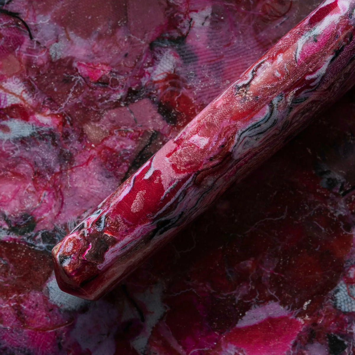 Tom's Studio Studio Handmade Fountain Pen - Fabreco Pink Beach