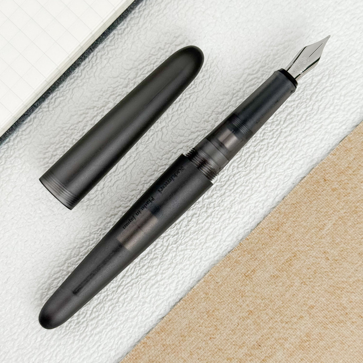 Kakimori Frost Fountain Pen - Graphite