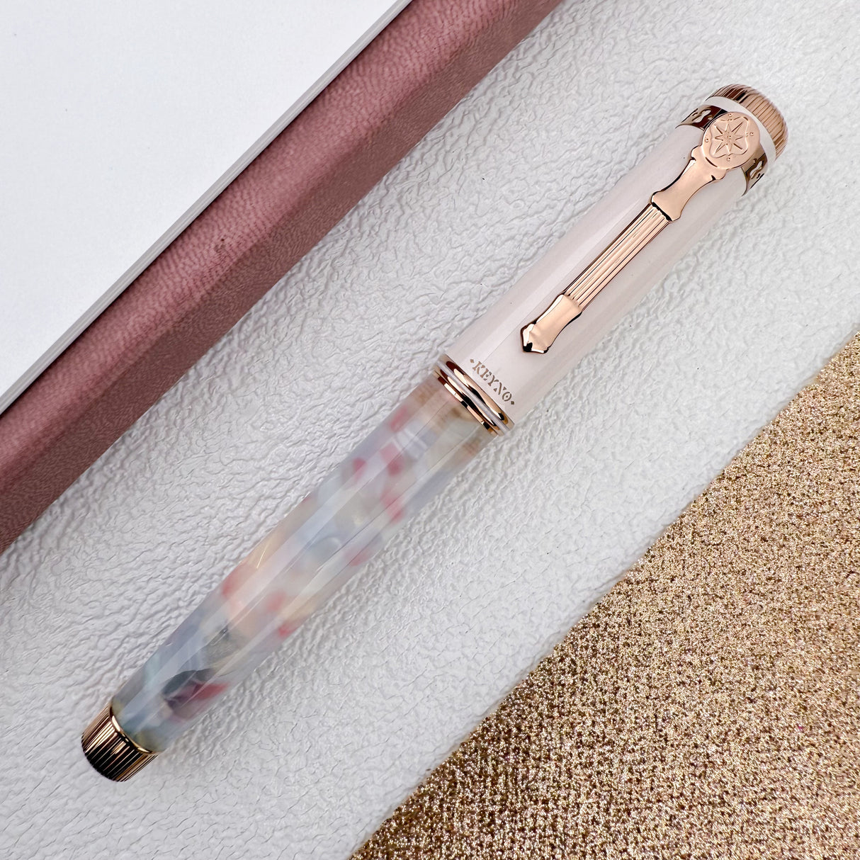 Dominant Industry Keyno Fountain Pen - No.014 Cherishment