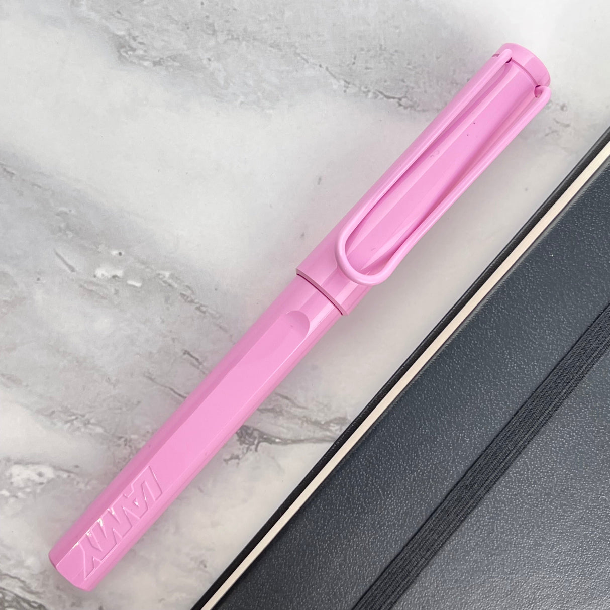 Lamy Safari Rollerball Pen - Light Rose (Special Edition)