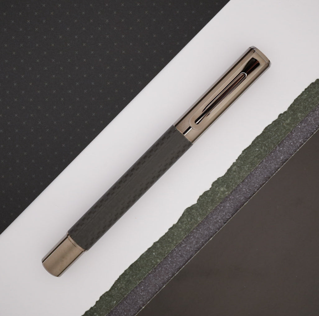 Monteverde Ritma Rollerball Pen Gift Set - Matte Carbon Fiber