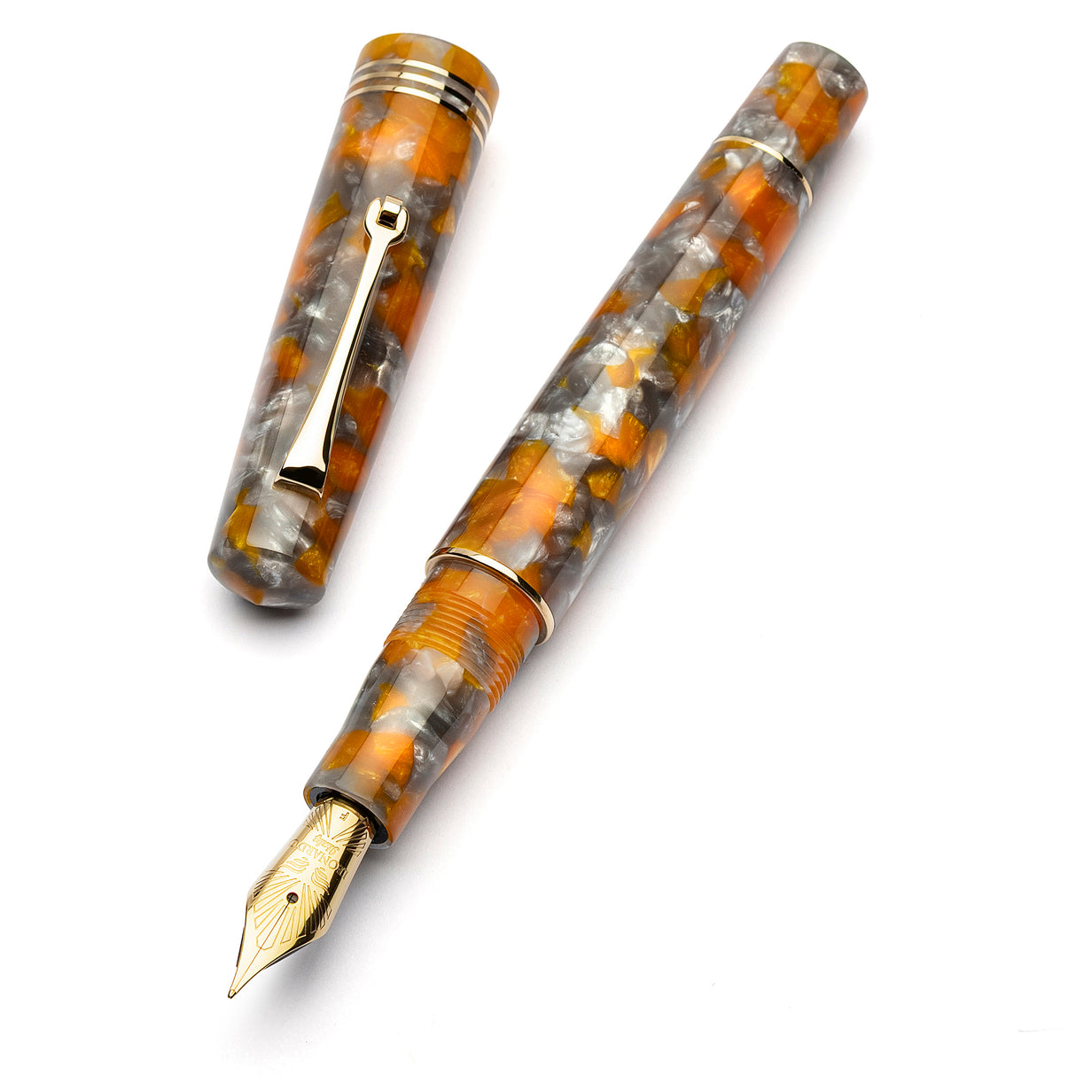 Leonardo Momento Zero Fountain Pen - Lava E Cenere with Gold Trim (Limited Edition)
