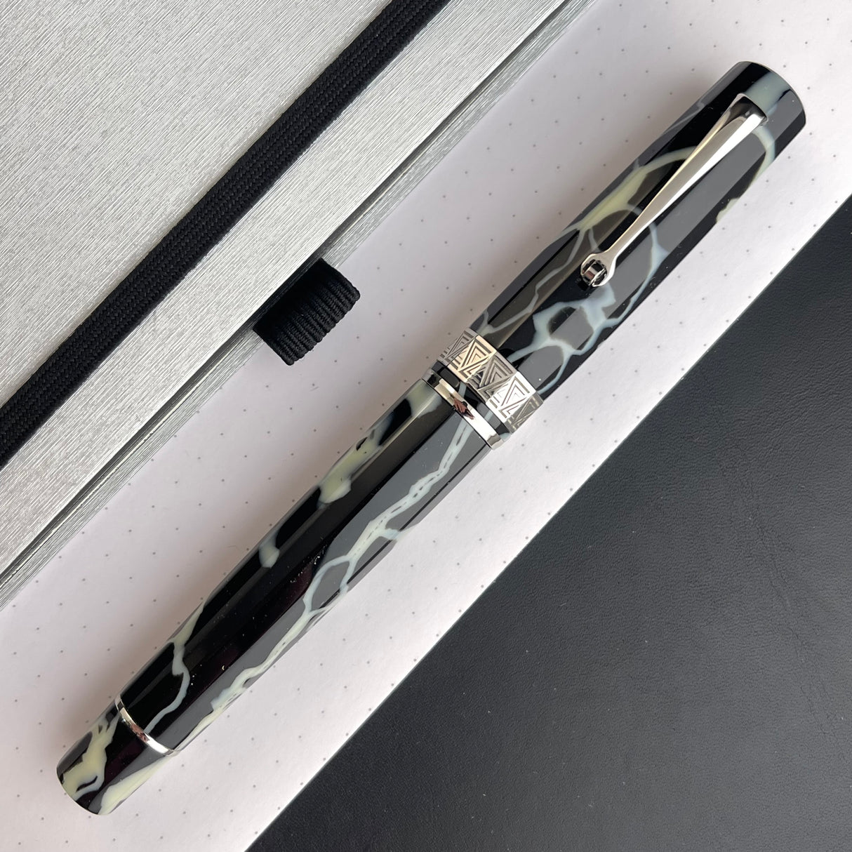 Omas Paragon Fountain Pen - Wild w/ Silver (Doorbuster)