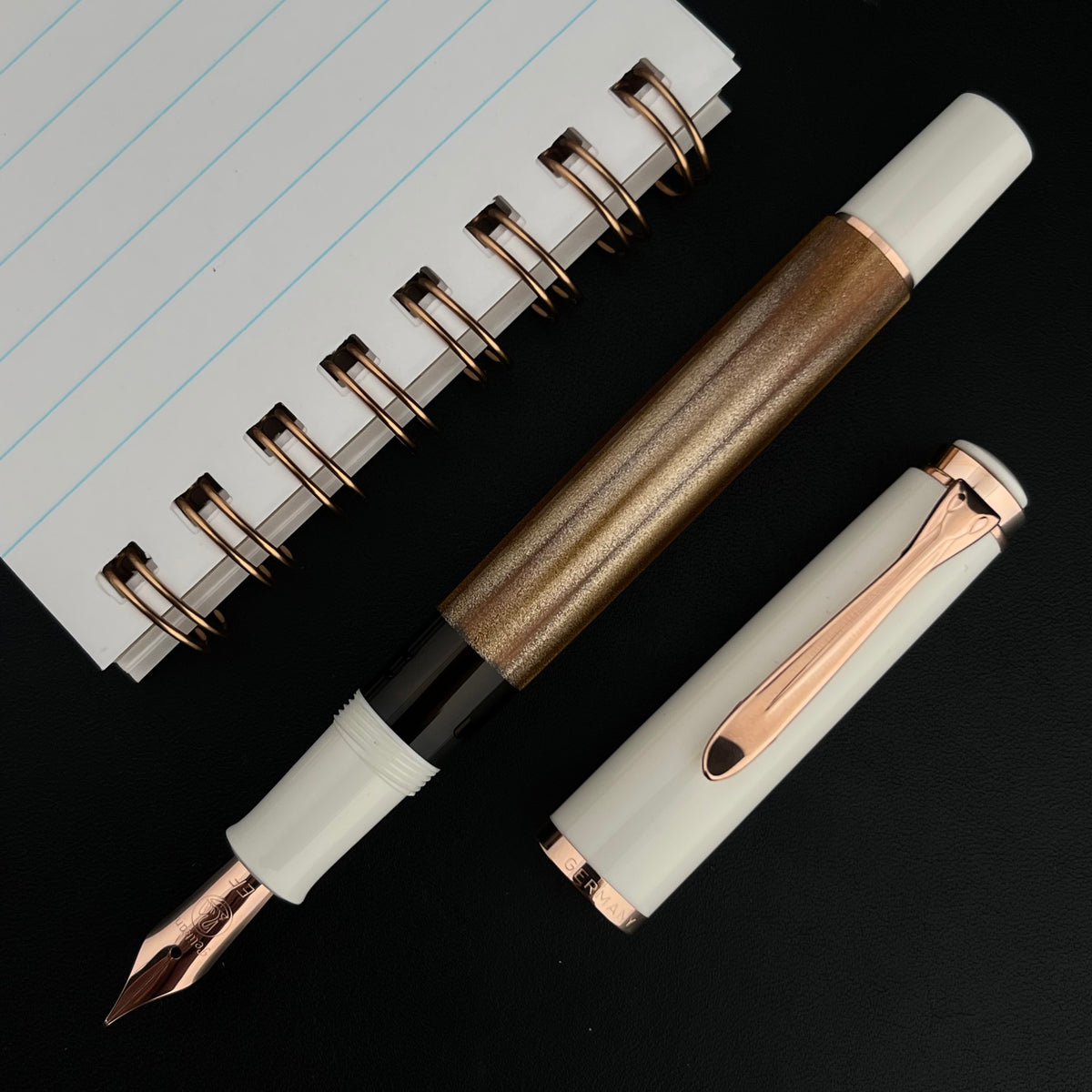 Pelikan Classic M200 Fountain Pen - Copper Rose Gold (Special Edition)(Doorbuster)