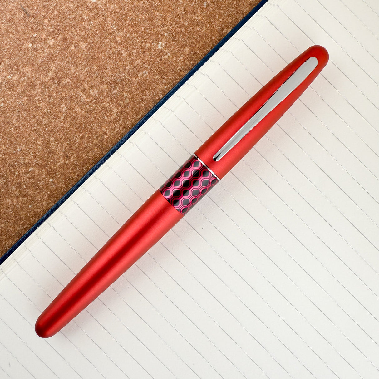 Pilot Metropolitan Fountain Pen - Red