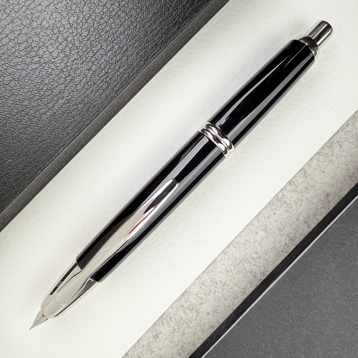 Pilot Vanishing Point Fountain Pen - Black