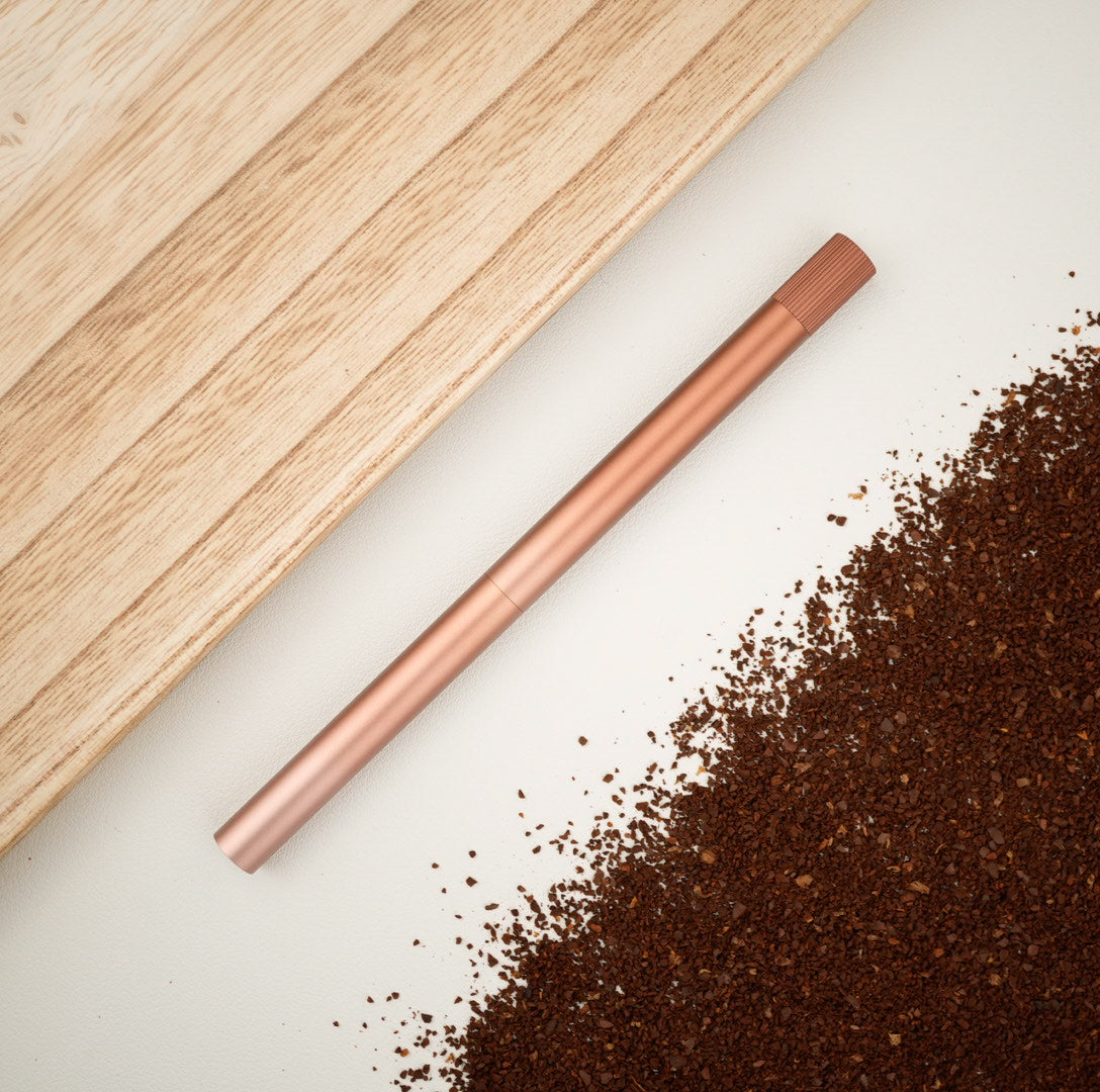 Tom's Studio Lumos Pro - Refillable Multi-Tip Pen - Latte (Atlas Exclusive)