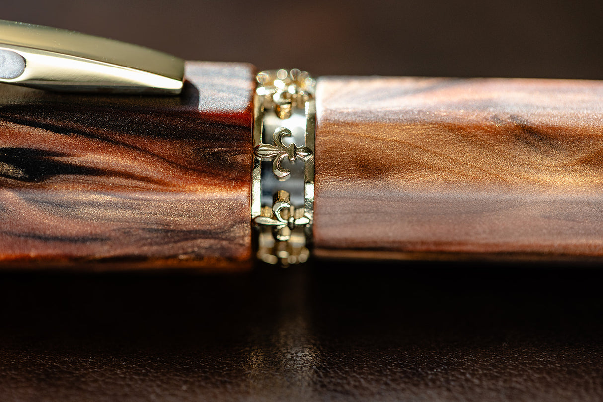 Visconti Medici Fountain Pen - Briarwood w/ Gold Trim