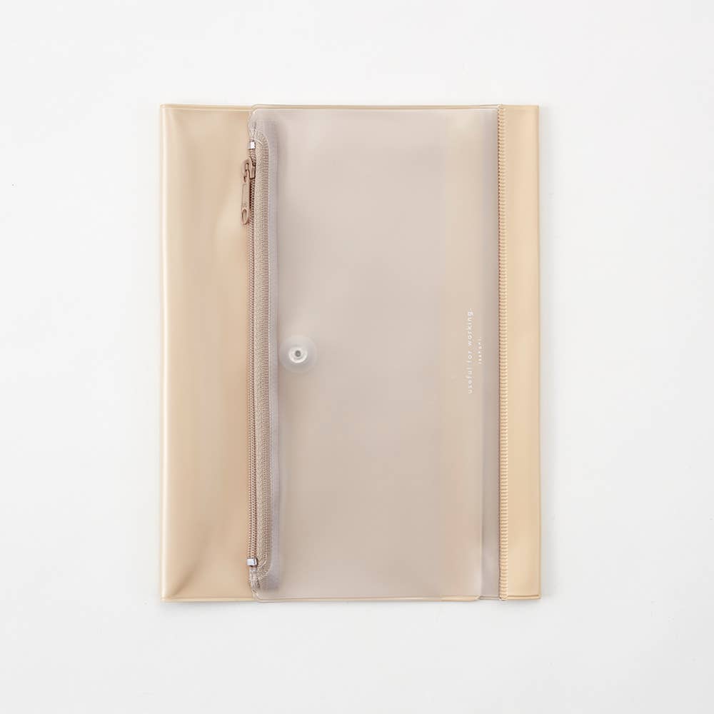 Isshoni. Pen Case + Notebook Cover PVC A5 R