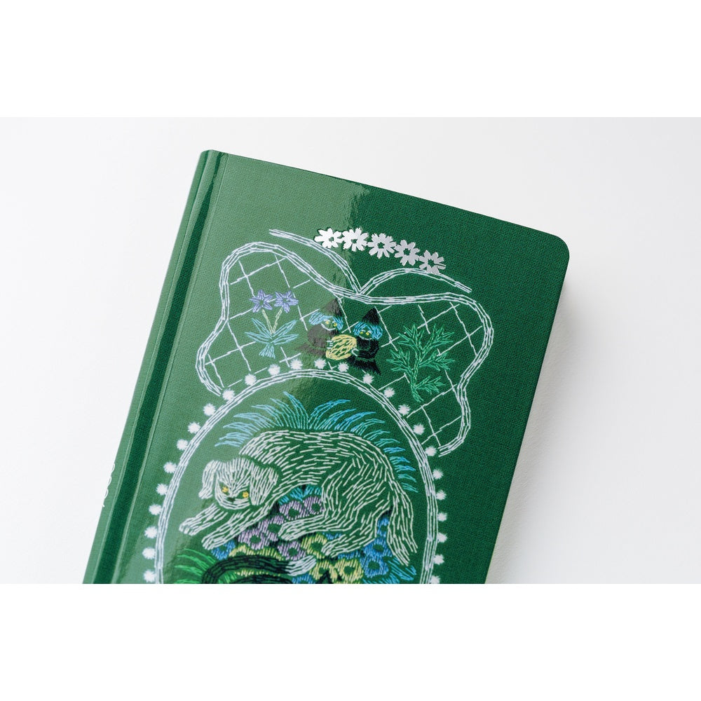 Hobonichi Techo Weeks - iyo okumi: A Story About Me (April Start)