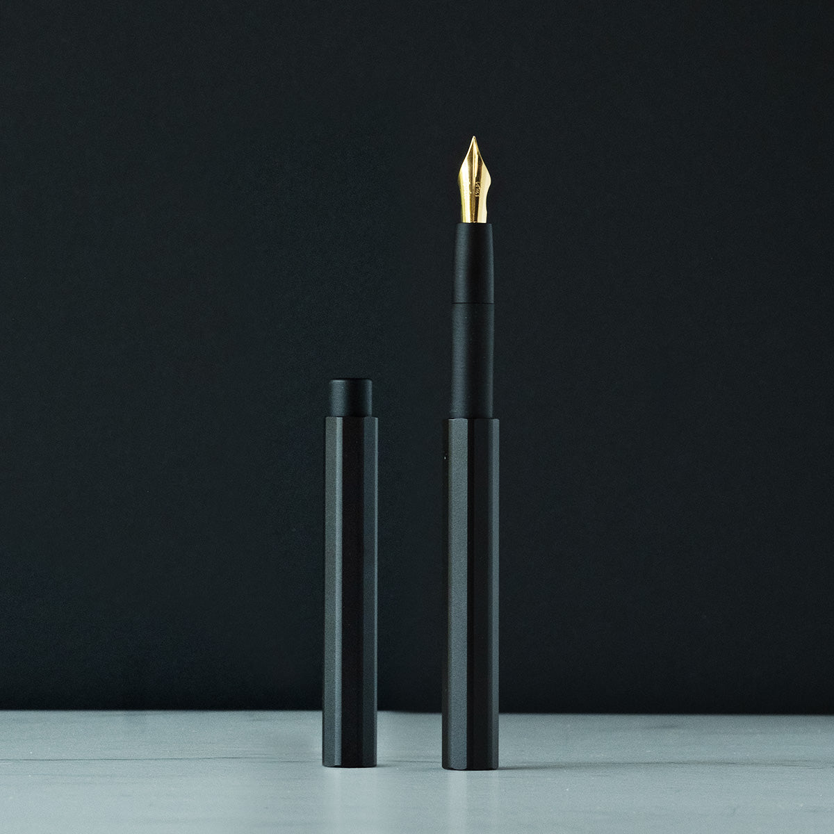 Tom's Studio The Studio Pocket Fountain Pen - Black