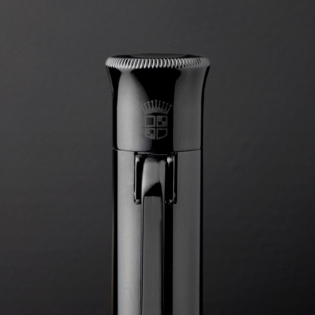 Graf von Faber-Castell Guilloche Fountain Pen - Black Edition | Atlas Stationers.
