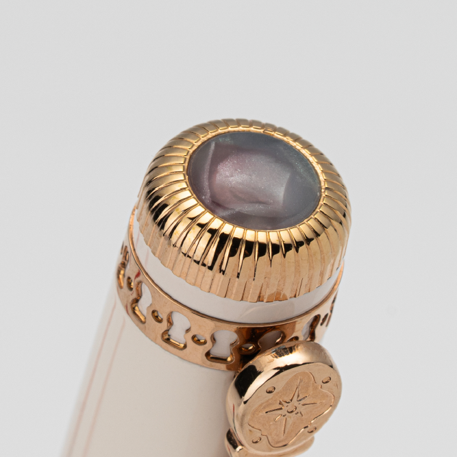 Dominant Industry Keyno Fountain Pen - No.014 Cherishment