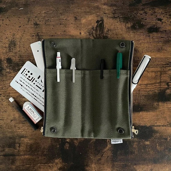LUDDITE Bendy Pen Case