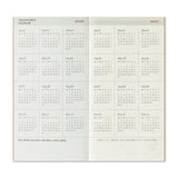 Traveler's Weekly & Memo Diary - Regular Size