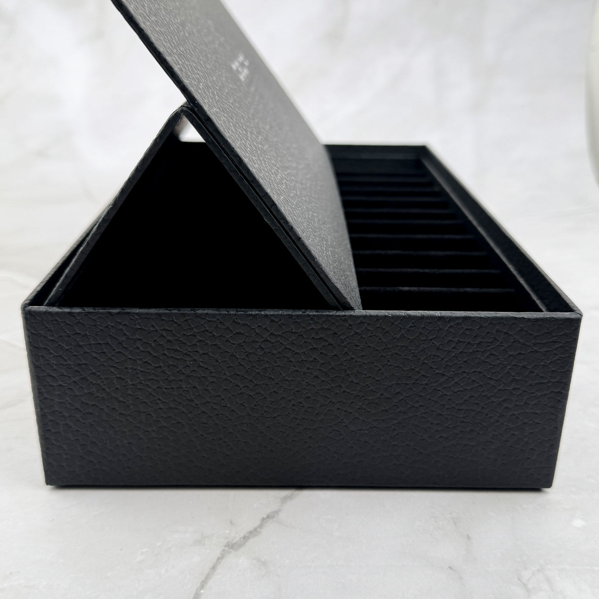 Delta 12-Pen Box