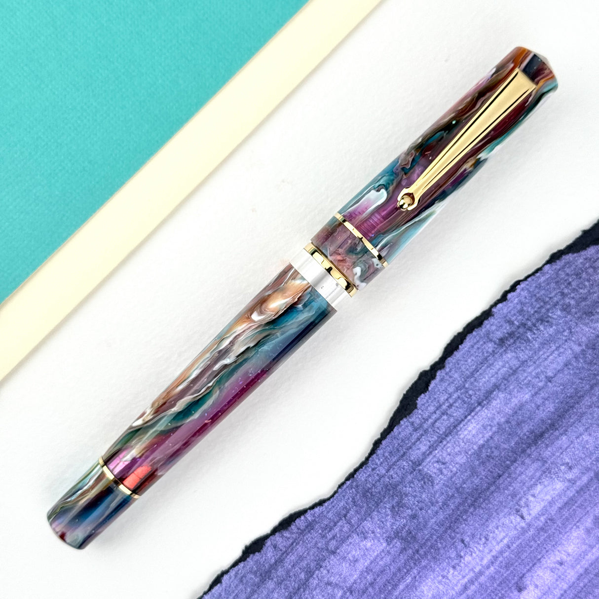 Delta Duna Fountain Pen - Primary Manipulation 6.0 (Atlas Exclusive)