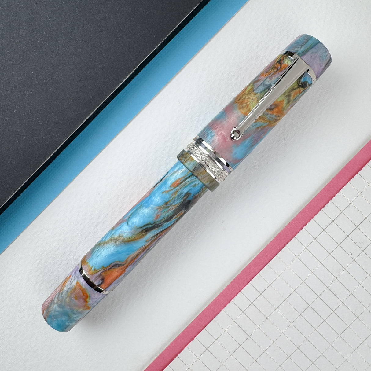 Delta DV Original Oversize Fountain Pen - Primary Manipulation 4.5 with Chrome Trim (Limited Edition)