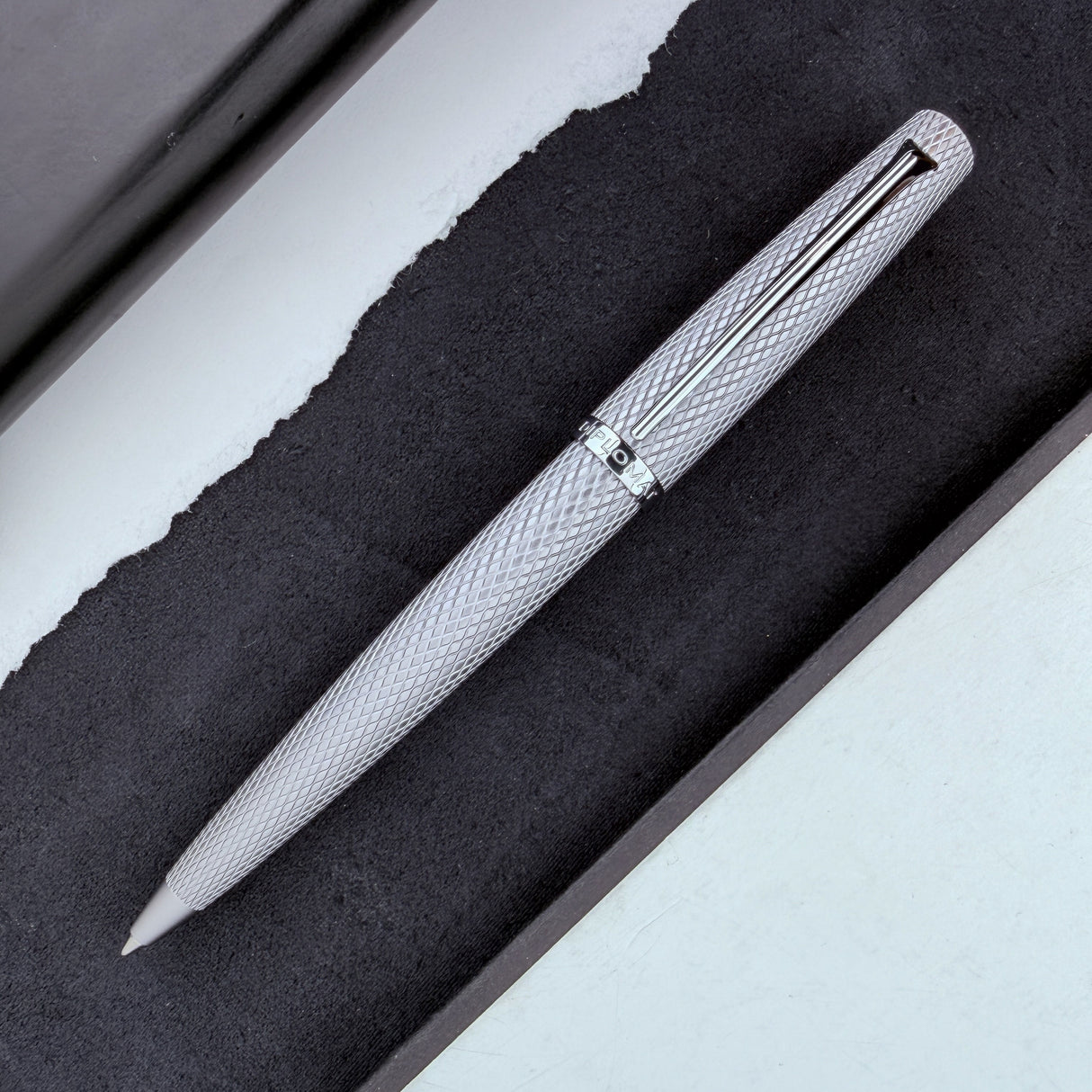 Diplomat Viper Ballpoint Pen - Silver