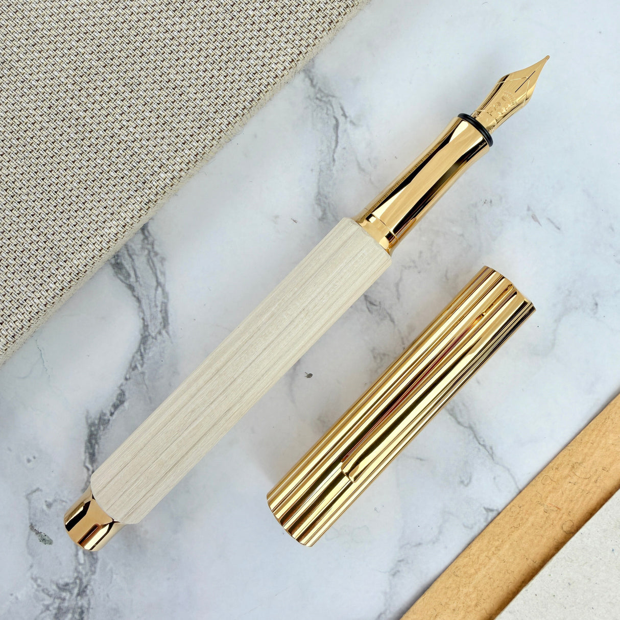 Graf von Faber-Castell Bloom Fountain Pen - Hornbeam
