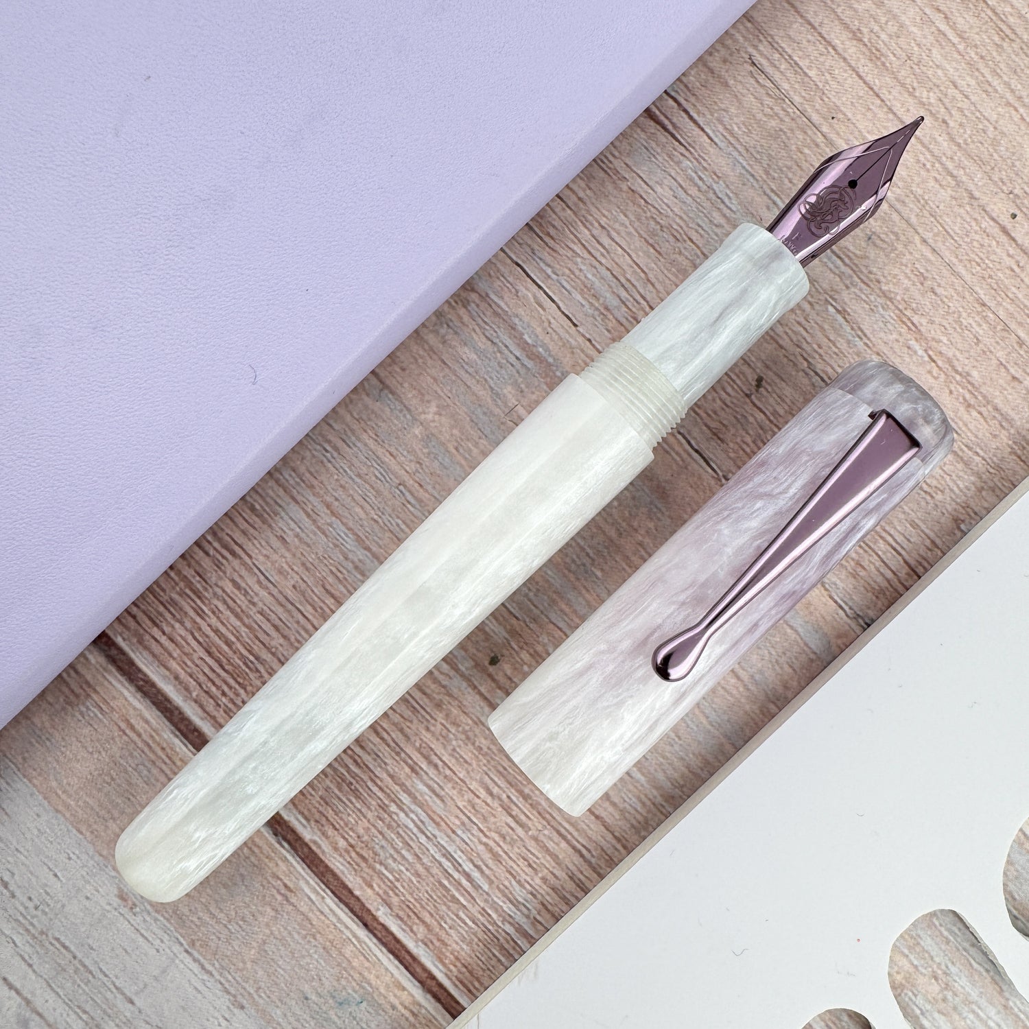 Hinze Pen Company Fountain Pen - Magic Mermaid