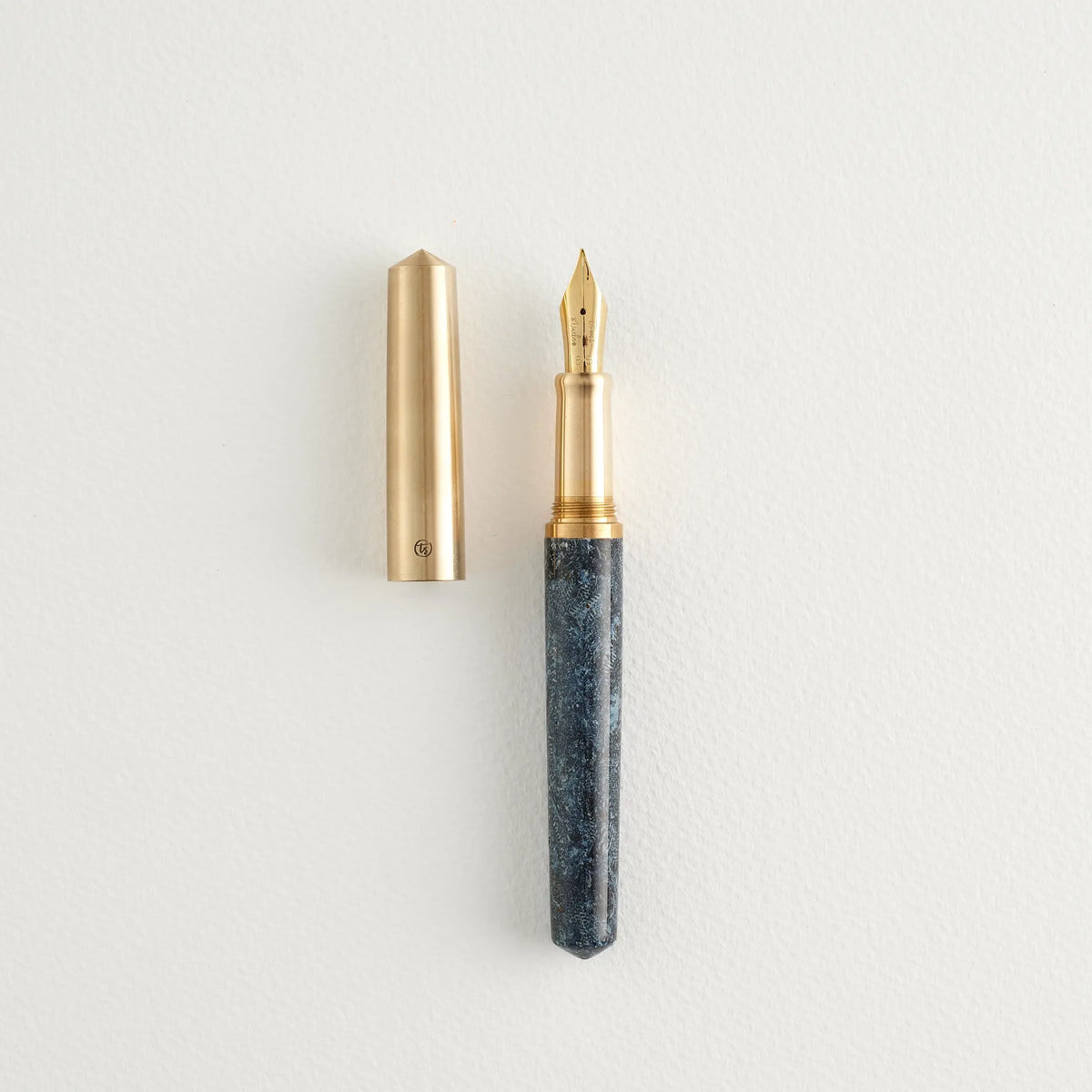 Tom's Studio Studio Handmade Fountain Pen - Fabreco Blue Denim