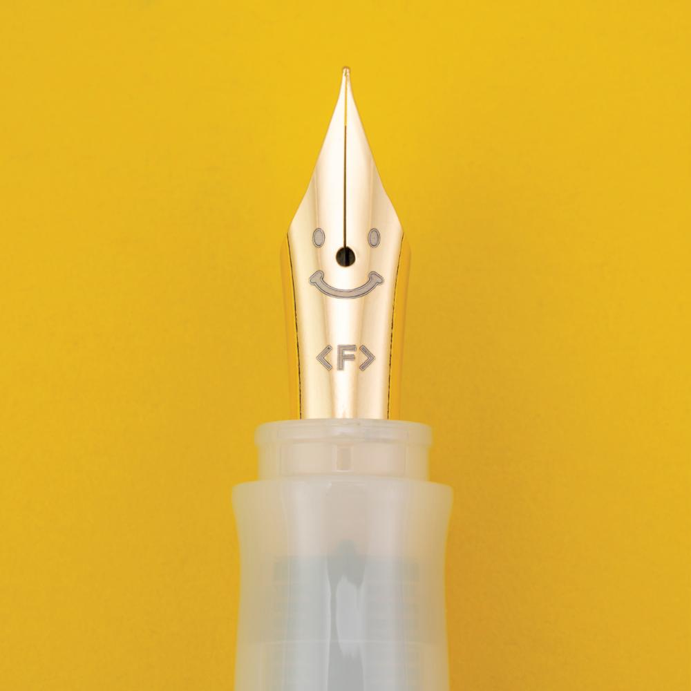 Pilot Kakuno Fountain Pen - Cumulus White