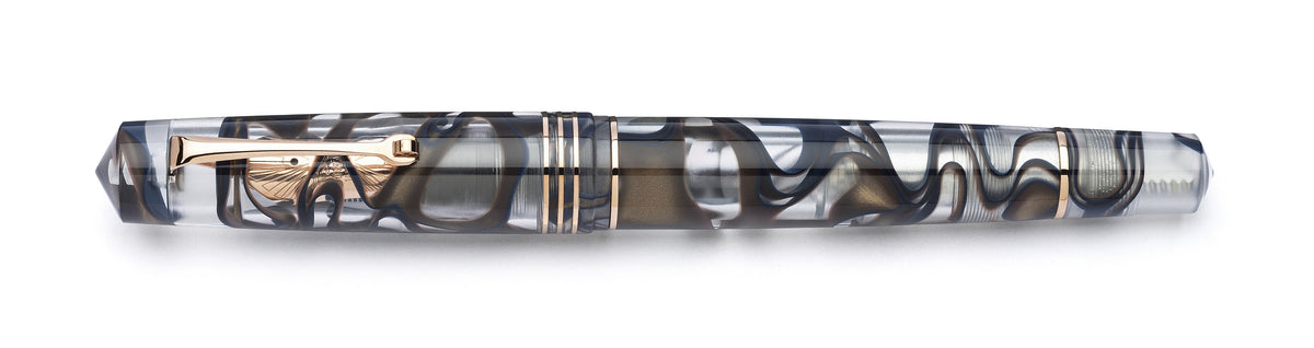 Leonardo Momento Zero Grande Eclipsis Sun fountain pen