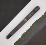 Monteverde Innova Fountain Pen Gift Set - Carbon Fiber w/ Gunmetal