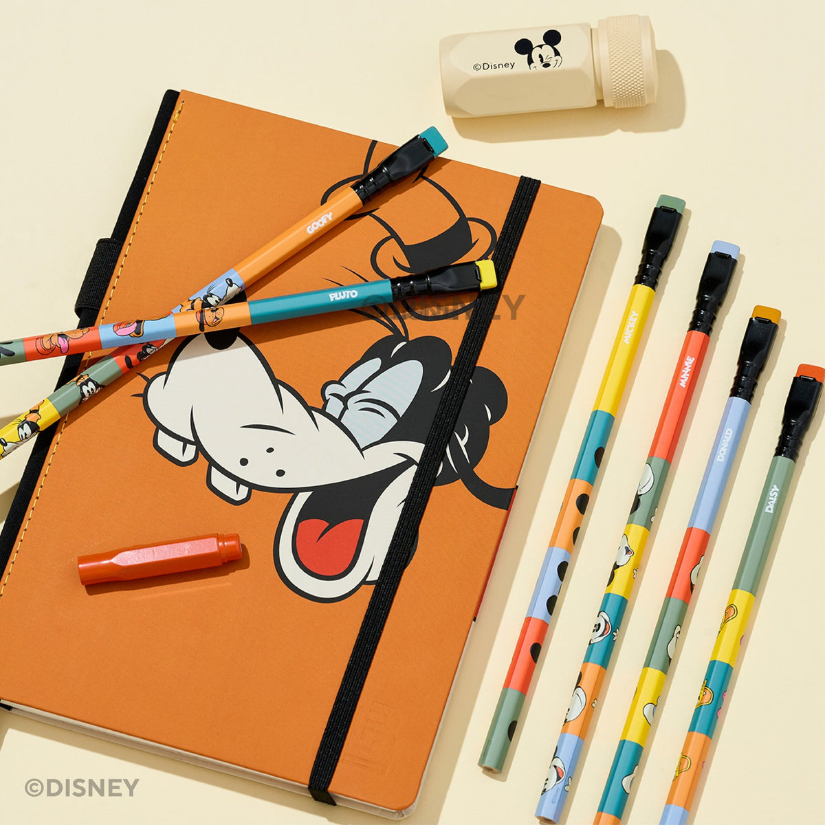 Blackwing x Disney Mickey and Friends - Goofy and Pluto Gift Set