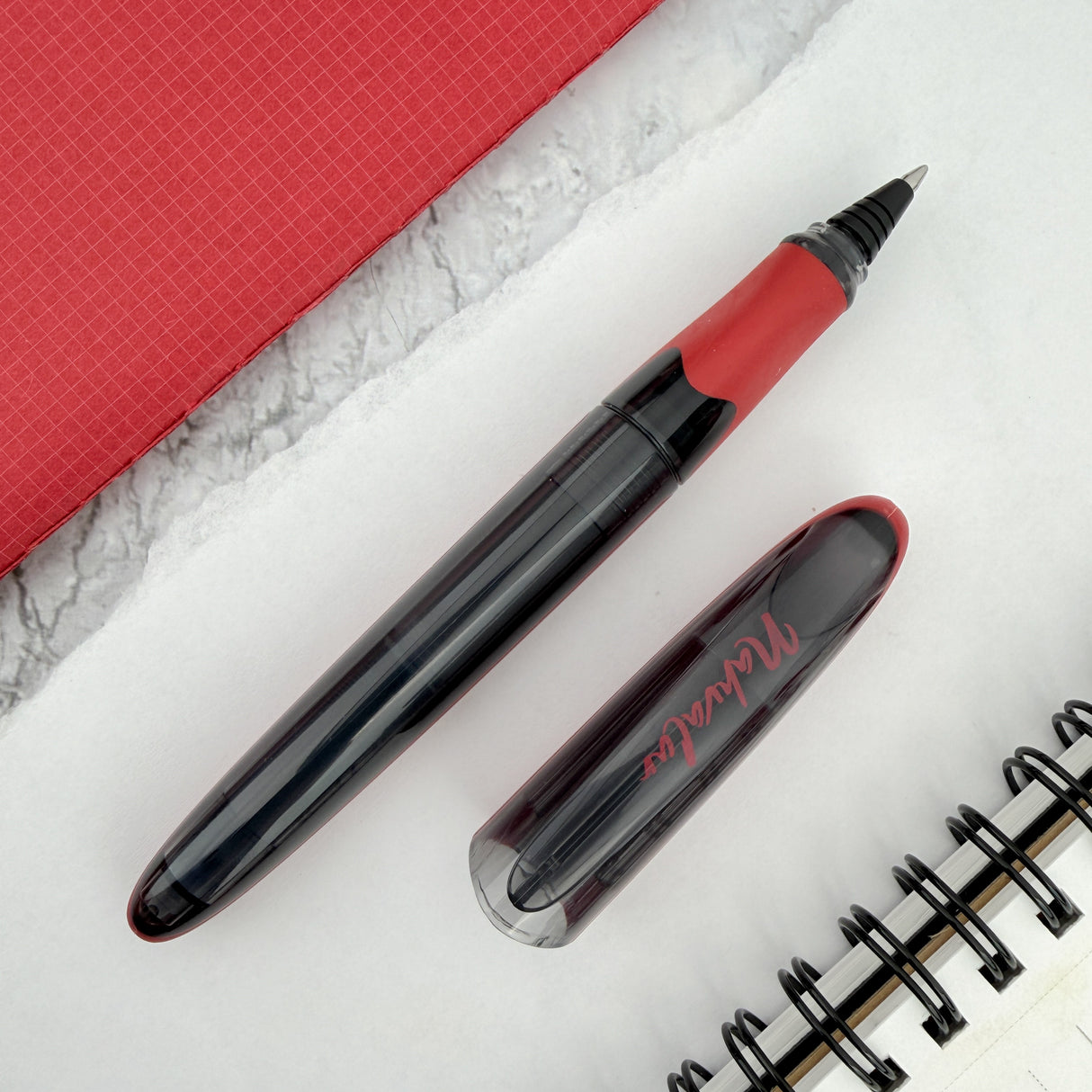 Nahvalur Triad Rollerball Pen - Crimson
