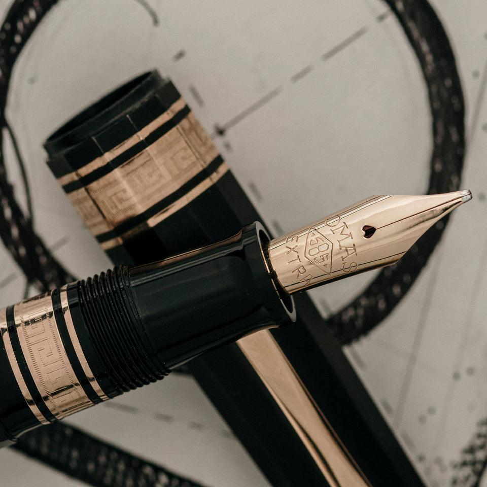 Omas The Paragon: 150625 Fountain Pen