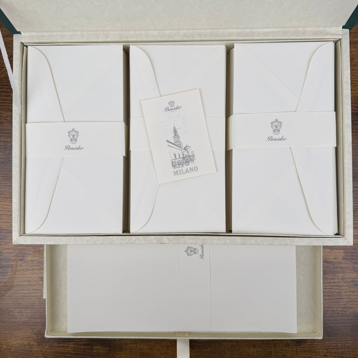 Pineider Milano Gift Box - White Paper - Small