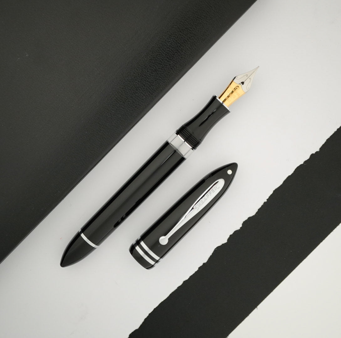 Sheaffer Balance III Fountain Pen - Black w/ Chrome Trim