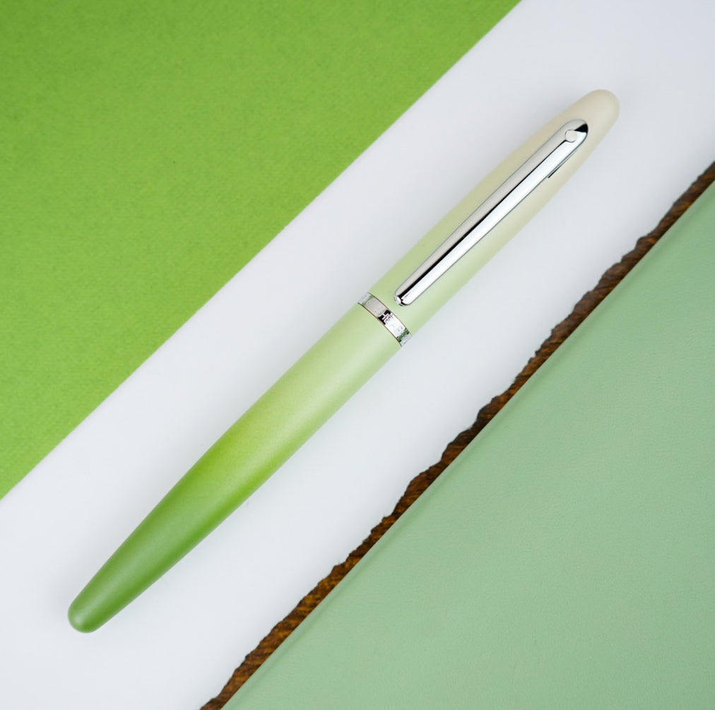 Sheaffer VFM Fountain Pen - Matcha (Special Edition)