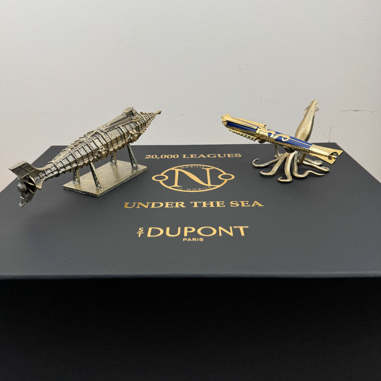 S.T. Dupont 20,000 Leagues Under the Seas Writing Instrument Set - Blue Gulf Stream