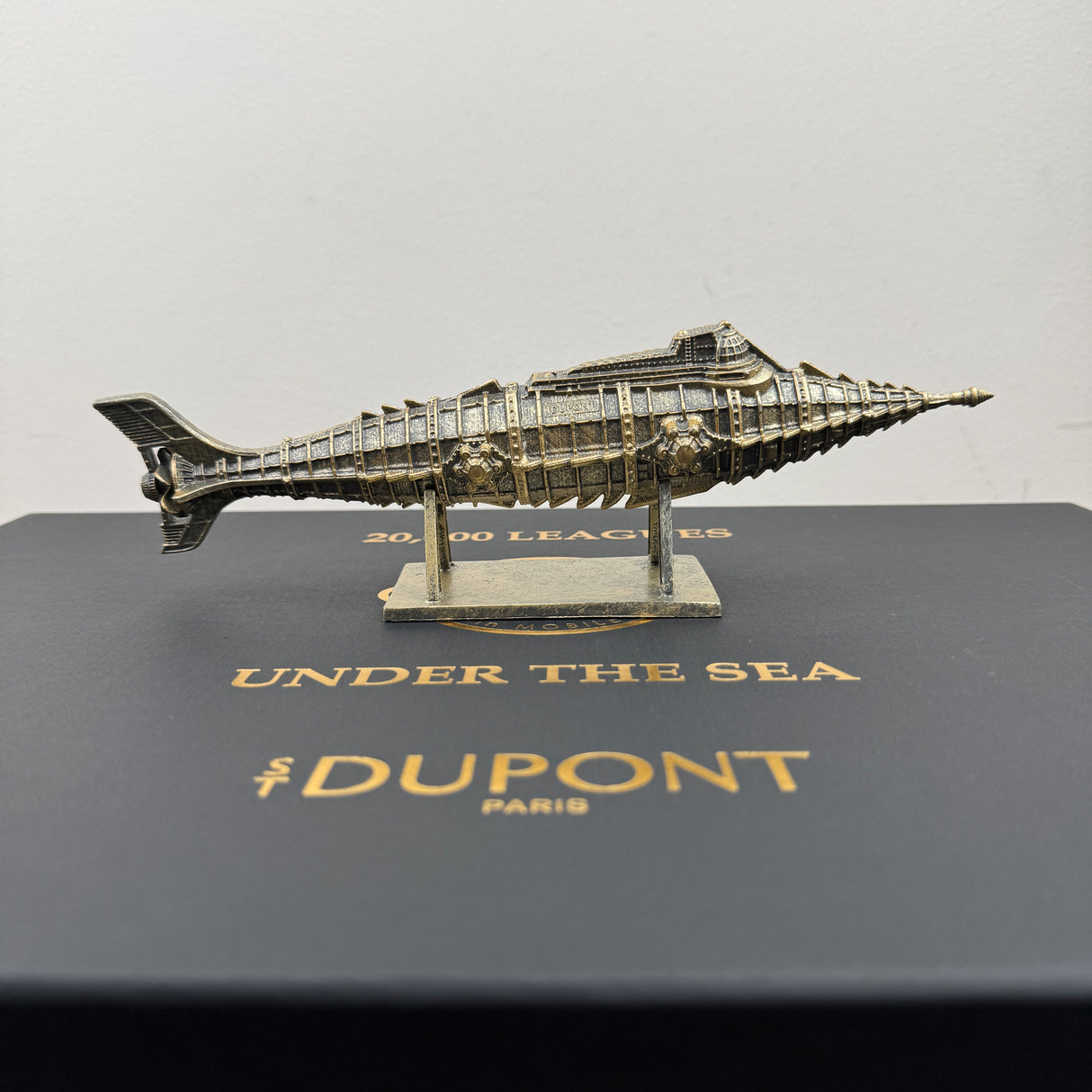 S.T. Dupont 20,000 Leagues Under the Seas Writing Instrument Set - Blue Gulf Stream