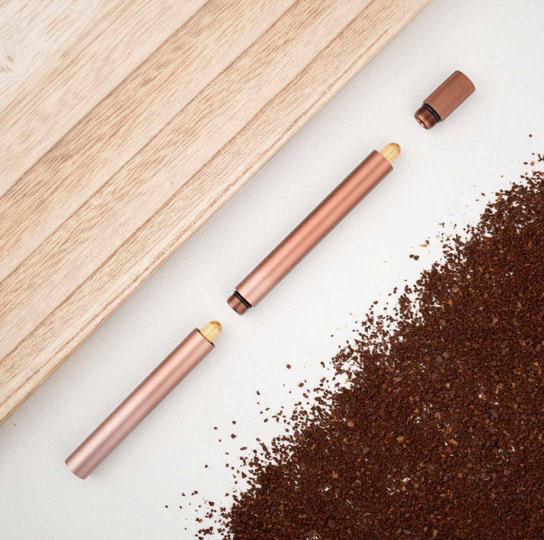 Tom's Studio Lumos Pro - Refillable Multi-Tip Pen - Latte (Atlas Exclusive)