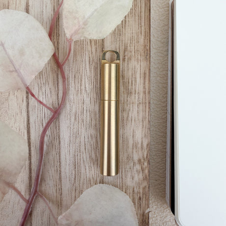 Tom's Studio The Field Mouse – refillable travel pen