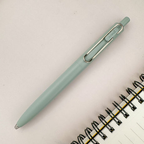 Uni-ball One F Gel Pen