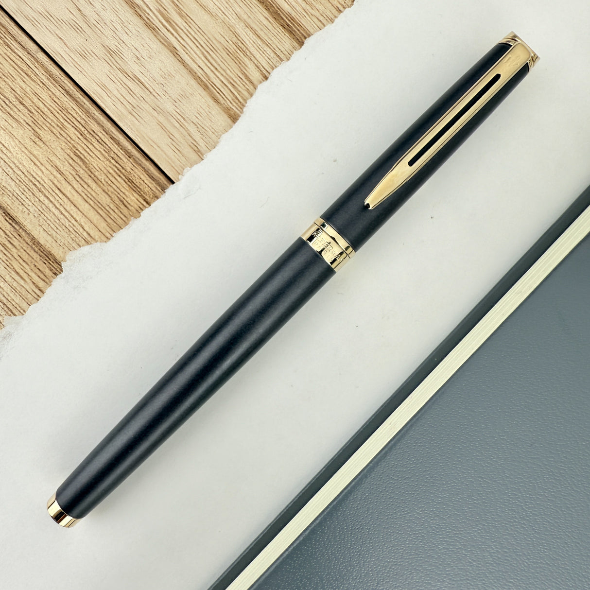 Waterman Hémisphère Understated Edit Rollerball Pen - Lava Black