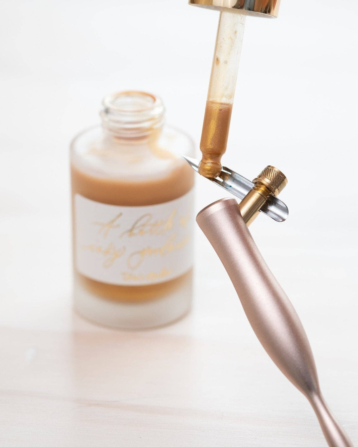 Tom's Studio Gold - Calligraphy Ink
