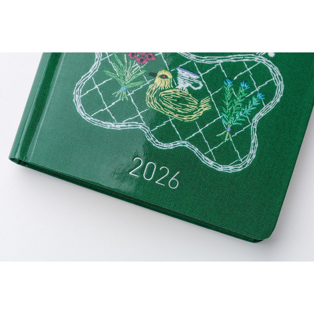 Hobonichi Techo Weeks - iyo okumi: A Story About Me (April Start)