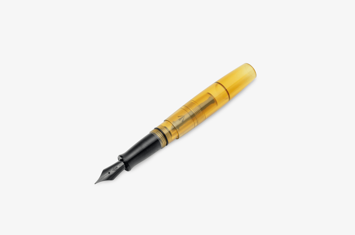 Gravitas Pocket Fountain Pen - Ultem